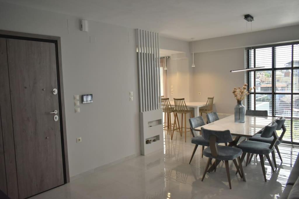 Modern Luxury Suite Karditsa Exterior photo